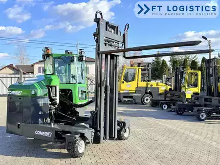 Fyrvägstruck 2020  Combilift C4500 | DIESEL | DUPLEX 4600 MM | ONLY 756 OPERATING HOURS | FORK POSITIONER | HYDRAULICALLY EXTENDABLE FORKS | FULL CABIN | PERFECT CONDITION | (27)