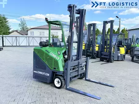Carrelli elevatori 4 vie 2017  Combilift CB2500 | GAS | DUPLEX 4000 MM | ONLY 552 OPERATING HOURS | SIDE SHIFT | FORK POSITIONER | NEW TIRES | FULLY SERVICED | EXCELLENT CONDITION (3)