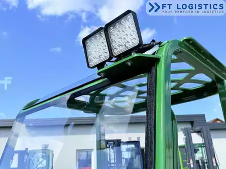Carrelli elevatori 4 vie 2017  Combilift CB2500 | GAS | DUPLEX 4000 MM | ONLY 552 OPERATING HOURS | SIDE SHIFT | FORK POSITIONER | NEW TIRES | FULLY SERVICED | EXCELLENT CONDITION (38)