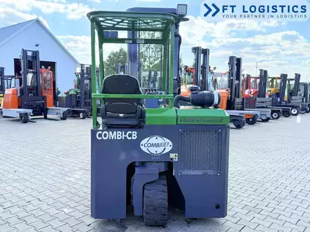 Carrelli elevatori 4 vie 2017  Combilift CB2500 | GAS | DUPLEX 4000 MM | ONLY 552 OPERATING HOURS | SIDE SHIFT | FORK POSITIONER | NEW TIRES | FULLY SERVICED | EXCELLENT CONDITION (7)