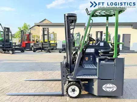 Čtyřcestný vysokozdvižný vozík 2017  Combilift CB3000 | DIESEL | TRIPLEX 4900 | FREE-LIFT | FORK-POSITIONER | SIDE-SHIFT | NEW TIRES (16)