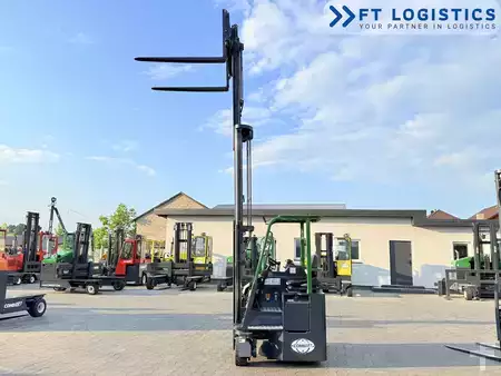 Čtyřcestný vysokozdvižný vozík 2017  Combilift CB3000 | DIESEL | TRIPLEX 4900 | FREE-LIFT | FORK-POSITIONER | SIDE-SHIFT | NEW TIRES (37)