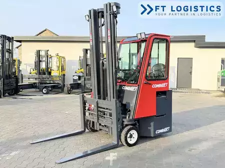 Čtyřcestný vysokozdvižný vozík 2018  Combilift CB3000 | DIESEL | TRIPLEX 6555 | FREE-LIFT | SIDE-SHIFT | FORK-POSITIONER | FULL-CABIN (1)
