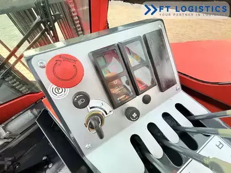 Čtyřcestný vysokozdvižný vozík 2018  Combilift CB3000 | DIESEL | TRIPLEX 6555 | FREE-LIFT | SIDE-SHIFT | FORK-POSITIONER | FULL-CABIN (32)