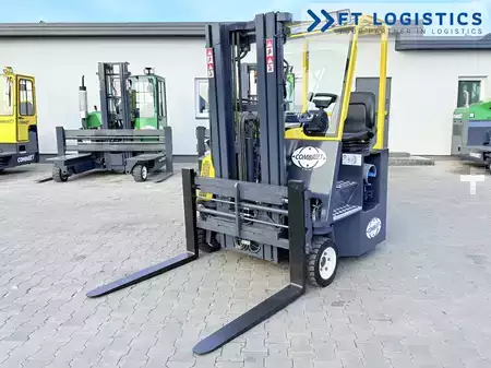 Čtyřcestný vysokozdvižný vozík 2011  Combilift CB3000 | GAS | TRIPLEX 4900 | FREE-LIFT | FORK-POSITIONER | SIDE-SHIFT (2)