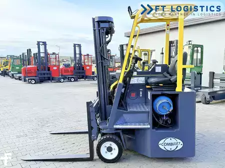 Čtyřcestný vysokozdvižný vozík 2011  Combilift CB3000 | GAS | TRIPLEX 4900 | FREE-LIFT | FORK-POSITIONER | SIDE-SHIFT (9)