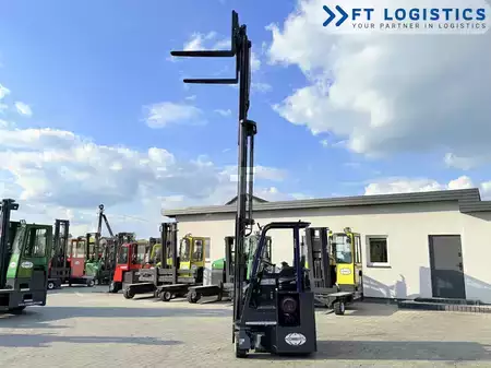 Čtyřcestný vysokozdvižný vozík 2017  Combilift CB3000 / GAS / TRIPLEX 5500MM / FREE-LIFT / FORK-POSITIONER / SIDE-SHIFT (28)