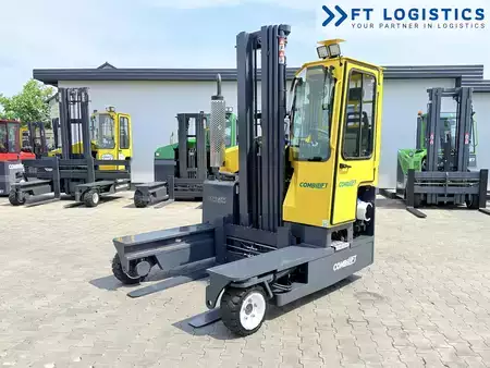 Empilhador Quatro caminhos 2020  Combilift C3000 | LPG | TRIPLEX 6400 MM | ONLY 953 OPERATING HOURS | FORK POSITIONER | FREE LIFT | NEW TIRES | SERVICED | EXCELLENT CONDITION (1)