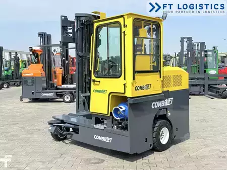 Empilhador Quatro caminhos 2020  Combilift C3000 | LPG | TRIPLEX 6400 MM | ONLY 953 OPERATING HOURS | FORK POSITIONER | FREE LIFT | NEW TIRES | SERVICED | EXCELLENT CONDITION (26)