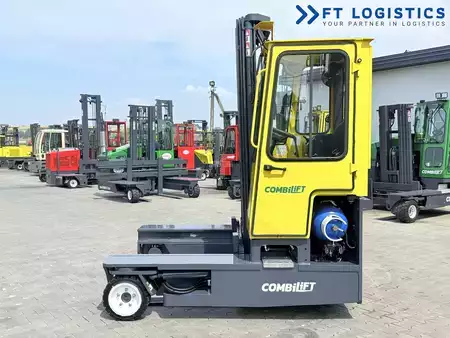 Empilhador Quatro caminhos 2020  Combilift C3000 | LPG | TRIPLEX 6400 MM | ONLY 953 OPERATING HOURS | FORK POSITIONER | FREE LIFT | NEW TIRES | SERVICED | EXCELLENT CONDITION (9)