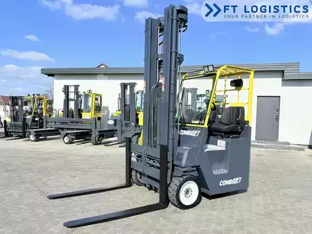 Čtyřcestný vysokozdvižný vozík 2013  Combilift CB4000 | GAS | TRIPLEX 8500 | FREE LIFT | FORK POSITIONER | SIDE SHIFT | FULL CABIN | NEW TIRES (1)