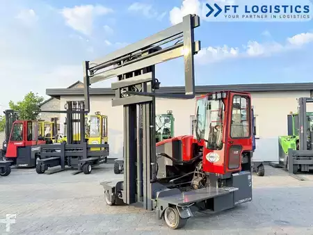Empilhador Quatro caminhos 2017  Combilift C4000ET | ELECTRIC | TRIPLEX 6900 MM | 3600 MM WIDE FORK POSITIONER | FREE LIFT | ONLY 4,673 OPERATING HOURS | NEW TIRES | RECENTLY SERVICED | EXCELLENT CONDITION (1)