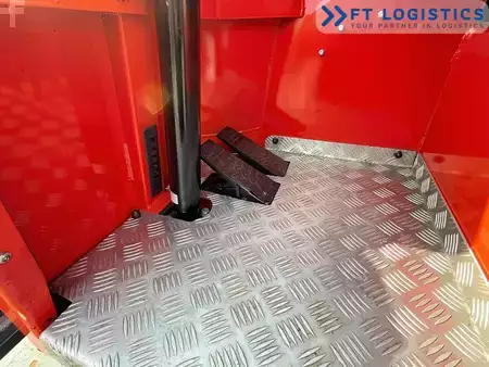 Empilhador Quatro caminhos 2017  Combilift C4000ET | ELECTRIC | TRIPLEX 6900 MM | 3600 MM WIDE FORK POSITIONER | FREE LIFT | ONLY 4,673 OPERATING HOURS | NEW TIRES | RECENTLY SERVICED | EXCELLENT CONDITION (5)