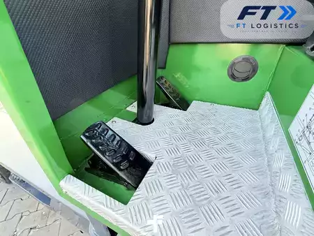 Wózki 4-kierunkowe 2018  Combilift C4500 | DIESEL | TRIPLEX 6000 MM | FREE LIFT | FULL CABIN | HEATING | AIR CONDITIONING | FORK POSITIONER (12)