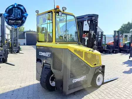 Fireveistruck 2021  Combilift CB4000 | DIESEL | 5200 MM TRIPLEX MAST | FORK POSITIONER | FREE LIFT | NEW TYRES | FULLY SERVICED | EXCELLENT CONDITION (5)