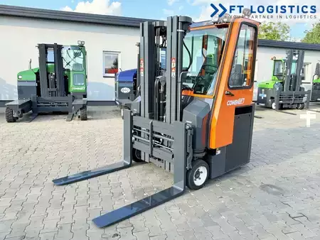 Wózki 4-kierunkowe 2018  Combilift CBE2500 | ELECTRIC | TRIPLEX 4900MM | FORK POSITIONER | SIDE SHIFT | FREE LIFT | FULL CABIN | HEATING | SCALE (1)