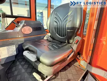 Wózki 4-kierunkowe 2018  Combilift CBE2500 | ELECTRIC | TRIPLEX 4900MM | FORK POSITIONER | SIDE SHIFT | FREE LIFT | FULL CABIN | HEATING | SCALE (8)