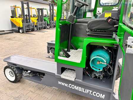 Wózki 4-kierunkowe 2018  Combilift C4000 / LPG / DUPLEX / LIFTING HEIGHT 550CM / FREE LIFT / LIKE NEW (23)