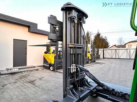 Wózki 4-kierunkowe 2017  Combilift C4000 / LPG / TRIPLEX / FREE LIFT / LIFT HEIGHT 5500MM / LIKE NEW! (27)