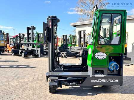Čtyřcestný vysokozdvižný vozík 2010  Combilift C4000 / TRIPLEX / 4900MM / GAS / FREE LIFT / FORK SIDE SHIFT / LIKE NEW (23)