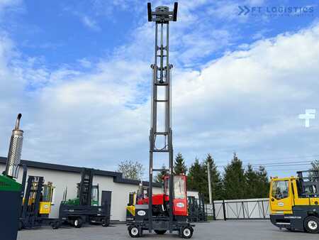 Wózki 4-kierunkowe 2017  Combilift COMBILIFT C4000 – TRIPLEX 9300 mm – Year 2017 – GAS – FREE LIFT – FORK SIDE SHIFT – CONDITION 5/5 (38)