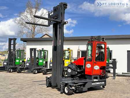 Empilhador Quatro caminhos 2017  Combilift C4000 / TRIPLEX / 9300MM / FREE LIFT / FORK POSITIONER / GAS / CABIN / LIKE NEW (25)