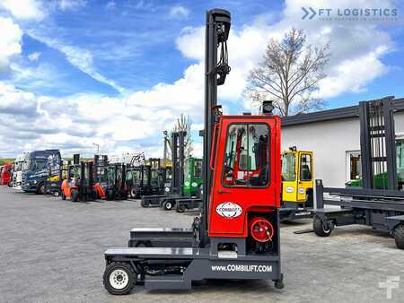 Empilhador Quatro caminhos 2017  Combilift C4000 / TRIPLEX / 9300MM / FREE LIFT / FORK POSITIONER / GAS / CABIN / LIKE NEW (3)