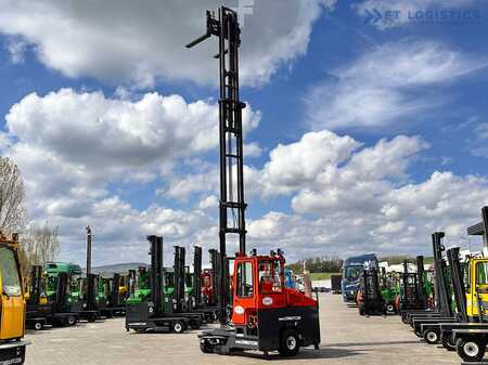 Empilhador Quatro caminhos 2017  Combilift C4000 / TRIPLEX / 9300MM / FREE LIFT / FORK POSITIONER / GAS / CABIN / LIKE NEW (35)