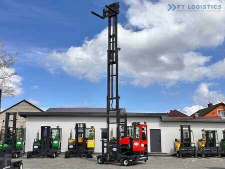 Empilhador Quatro caminhos 2017  Combilift C4000 / TRIPLEX / 9300MM / FREE LIFT / FORK POSITIONER / GAS / CABIN / LIKE NEW (37)