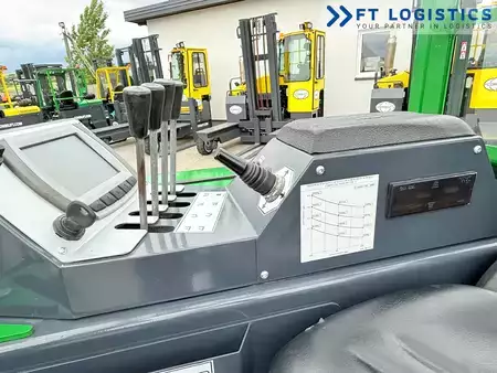 4-Tie Trukki 2021  Combilift CBE4000 | ELECTRIC | TRIPLEX 5500MM | FREE-LIFT | SIDE SHIFT | FORK POSITIONER | EXCELLENT CONDITOON | NEW TIRES (7)