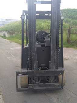Carrelli elettrici 4 ruote 2008  OM XE30 (4)
