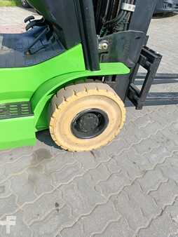 Nestekaasutrukki 2021 Cesab M 315 (4)