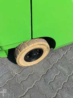 Empilhador a gás 2021  Cesab M 315 (5)