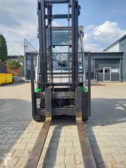 Empilhador a gás 2018  Cesab M 315 - niski przebieg! (8)