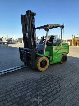 Sähkö - 4 pyör 2022  Cesab B 860 (1)