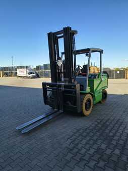 Sähkö - 4 pyör 2022 Cesab B 860 (3)