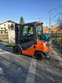 Nestekaasutrukki 2018 Toyota 02-8FGF25 (1)