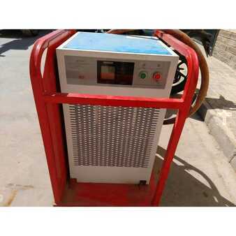 Eléctrica de 4 ruedas - BYD ECB200C (5)