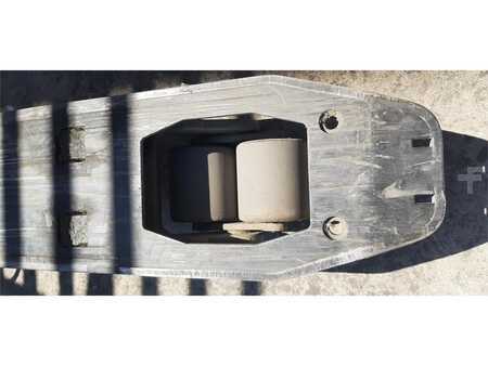 Annet 2019  Yale MO20 (6)