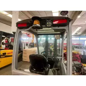 Electric - 4 wheels - Still RX 20-20 P (5)