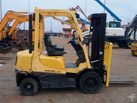 Hyster H2.5XT