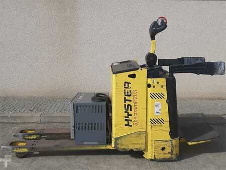 El-pallevogn 2015  Hyster P2.0S FBW (1)