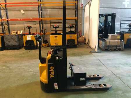 Stacker pedestre 2018  Yale MP22 (3)