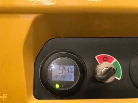 Stacker pedestre 2018  Yale MP22 (6)