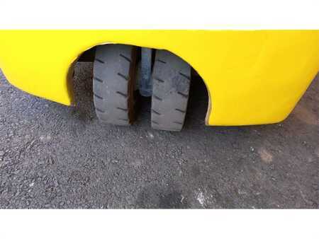 Outro 2019  Yale ERP 16 VF LWB (9)