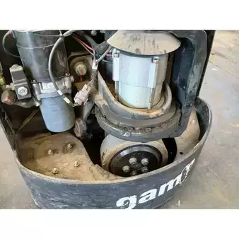 Electric Pallet Trucks 2018  Yale MP20 (10)