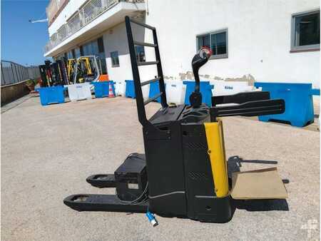 Elektromos emelőkocsik 2019  Yale MP20X FBW (1)