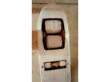 Wózki niskiego podnoszenia 2022  Hyster P2.5S (7)