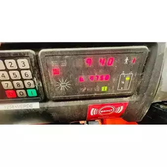 Chariots à mât rétractable 2015  Toyota RRE140M (7)