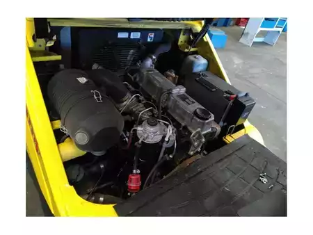Empilhador diesel - Hyster H2.5UT (12)